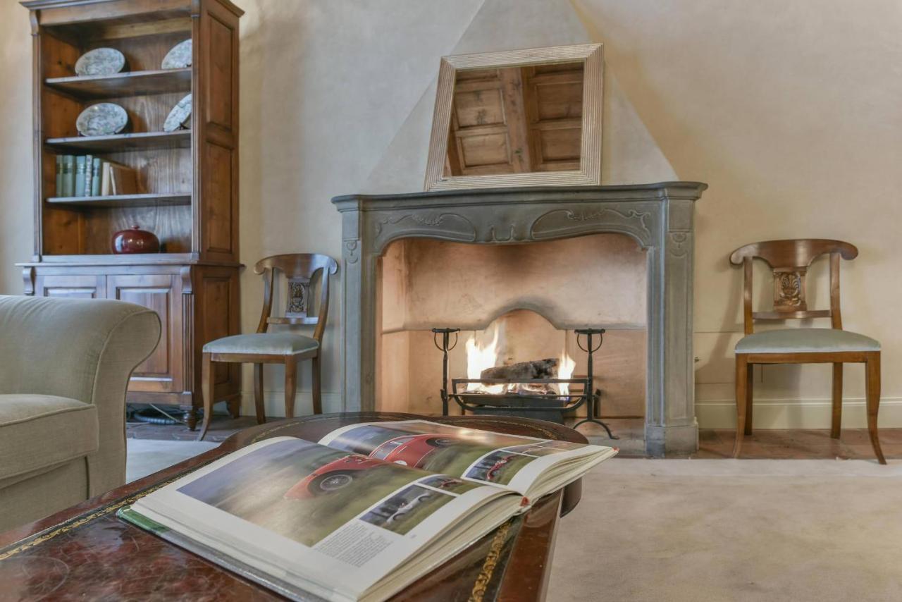 Pontormo Apartment With Fireplace In Oltrarno Florence Buitenkant foto