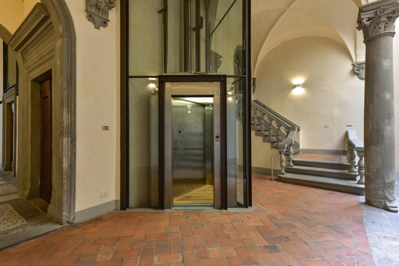 Pontormo Apartment With Fireplace In Oltrarno Florence Buitenkant foto