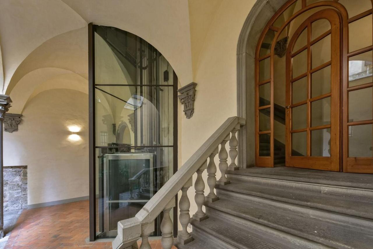 Pontormo Apartment With Fireplace In Oltrarno Florence Buitenkant foto