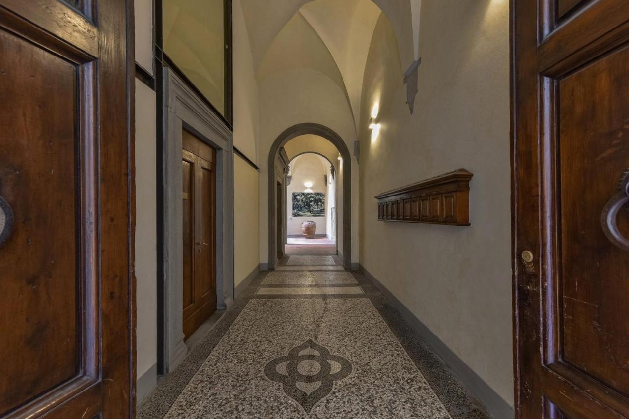 Pontormo Apartment With Fireplace In Oltrarno Florence Buitenkant foto